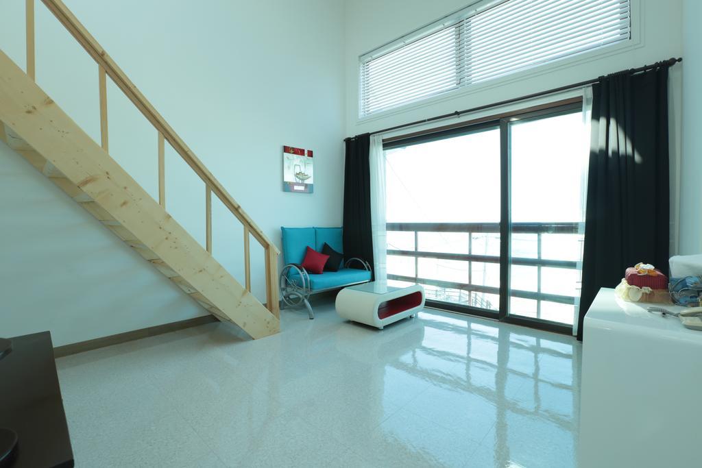 Gangneung Sea View Pension Екстериор снимка