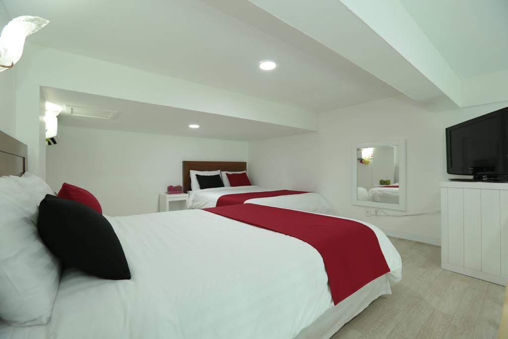 Gangneung Sea View Pension Екстериор снимка