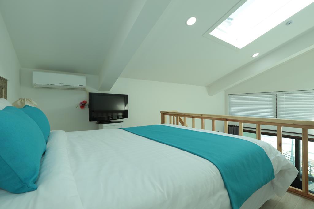 Gangneung Sea View Pension Екстериор снимка